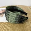 Diadema de punto antideslizante con dientes anchos y presión para el cabello, color blanco, transpirable, para mujer, venta al por mayor