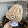 Touca de Bebê Outono e Inverno Aconchegante e Quente de Tricô para Meninos e Meninas, Touca de Inverno Versátil à Prova de Vento