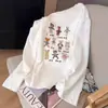 Camiseta de Manga Longa de Algodão Puro com Estampa de Desenho Animado, Fashion e Juvenil, para Mulheres, Top Plus Size para Outono de 2026 para Mulheres Plus Size