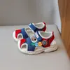 Sandálias Infantis Sapatos de Praia Infantis 2025 Verão Novo Antiderrapante Macio Solado Sapatinhos de Bebê Sapatos Infantis Sandálias Fofas