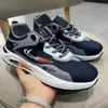 Sapatos Masculinos 2025 Novo Estilo Outono e Inverno, Sapatos de Algodão Espessados e Forrados com Lã, Tênis Esportivos de Couro, Sapatos Casuais Quentes Versáteis para Homem