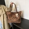Bolso con Estampado de Leopardo para Mujer 2025 Nueva Moda Portátil de Gran Capacidad Bolso de Viaje Bolso de Hombro Estilo Casual Bolso Tote Moderno