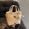 Bolso de mano de color contrastante popular de este año para mujer 2025 nuevo bolso de cubo más vendido versátil casual de alta gama bolso bandolera