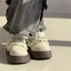 Zapatos Birkenstock de suela gruesa para aumentar la altura con lazo dulce de cobertura total para mujer, nuevo estilo de otoño 06, adecuados para combinar con faldas, zapatos de vestir de estilo francés de suela blanda