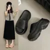 Sandalias de verano tipo slip-on para mujer, modelo nuevo 2026, antideslizantes, de suela gruesa, que aumentan la altura, de EVA, moda para playa y costa para mujer