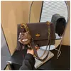 Bolso Retro Versátil de Primavera 2026 Transfronterizo para Mujer, Bolso Tote Cruzado Casual de Cadena para Hombro de Gran Capacidad