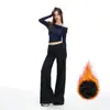 Nuevos Pantalones Deportivos Casuales de Terciopelo Grueso Microelásticos para Adelgazar con Caída Ligeramente Suelta de Trompeta para Mujer Otoño e Invierno 2025
