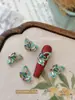 Nuevos accesorios de arte de uñas esmaltados estilo chino, con fénix de esmalte azul, borlas, perlas y diseños florales, al por mayor para decoraciones de uñas tradicionales.