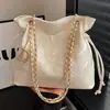 Bolso de Cadena Acolchado de Gama Alta para Mujer 2026 Nuevo Bolso Cubo de Moda Versátil para el Trabajo, Hombro y Cruzado