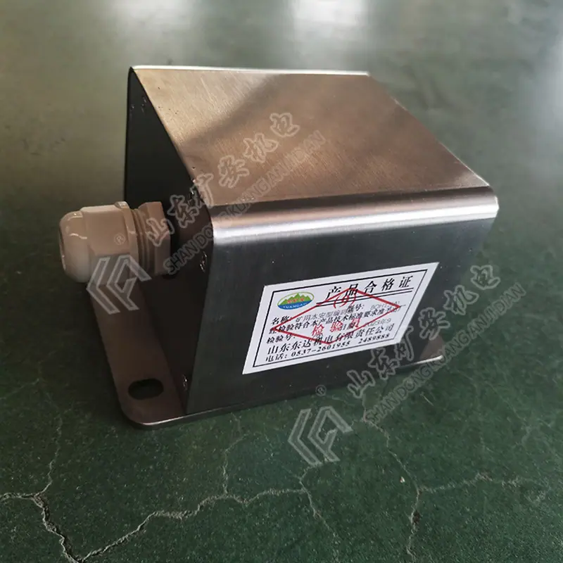 矿用本安型拉绳位移传感器  (4).jpg