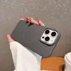 Funda de Teléfono Magnética de PC Suave y Flexible a Juego de Color Adecuada para Apple 17Promax, Amigable con la Piel 16E Oro Desierto Xsmax, Anticaídas 78