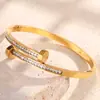 Pulseiras de Unha Japonesas e Coreanas para Mulheres, Aço Inoxidável Banhado a Ouro Rosa 18K, Pulseiras Abertas para Homens, Pulseiras Modernas com Números Romanos