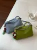 Bolso de mano casual retro para mujer, nuevo modelo otoño 2026, bolso versátil de hombro y cruzado elegante de alta calidad