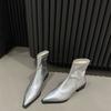 Botas Chelsea Martin de Bico Fino Tendência Estilo Europeu e Americano Outono e Inverno 2026 Nova Moda Emagrecedoras Retrô Nicho Botas de Equitação