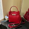 Bolsa de Mão Balde com Fecho Magnético Padrão Lichia Vintage 2026 Nova Versão Coreana Bolsa Transversal Moda Feminina Bolsa Versátil