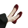 Sapatos Femininos de Salto Baixo 2026 Nova Coleção Primavera/Verão Sapatos Mary Jane Planos Mocassins de Calçar para Gestantes, Gentis e Elegantes
