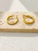 Pendientes de Aro Metálicos de Sentido Avanzado Moda Pendientes Versátiles Pendientes de Estilo Lujo Ligero Accesorios de Estilo Frío para Mujer