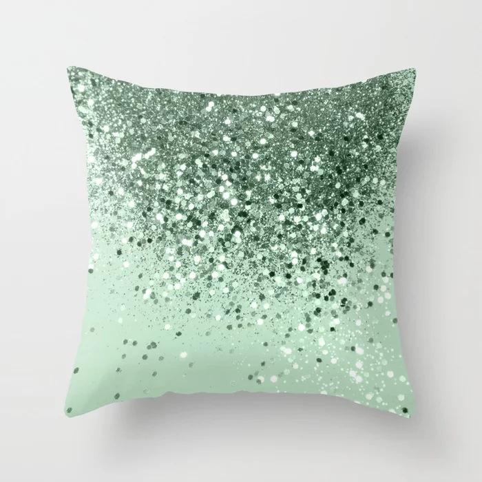 cali-summer-vibes-lady-glitter
