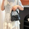 Bolsa Pequena Decorativa com Laço, Bolsa de Mão/Ombro Plissada Estilo Doce e Fashion, Bolsa Pequena Transversal Simples e Elegante, Versátil