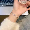 Pulsera Coreana Nueva de Perlas Nicho Versátil Alta Gama Exquisita Pulsera de Corazón con Circonita Pulsera Elegante de Lazo