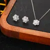 Conjunto de Brincos e Colar Weidni de Luxo Acessível, High-End, Elegante, Moderno e Versátil, Atacado para Mulheres