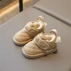 Botas de Nieve para Niños 2025 Invierno Nuevo Estilo Botines Cortos para Niñas con Forro de Felpa Impermeables para Niños Zapatos de Algodón de Moda para Bebés y Niños Pequeños