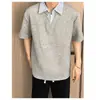 Camisa Polo Falsa Duas Peças Gola Camisa Manga Curta Masculina Verão Patchwork Decote V Cleanfit Estilo Americano Ombro Direito Meia Manga