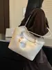 Bolso de mujer de gran capacidad, moderno y de alta gama, transfronterizo, nuevo modelo 2026, bolso de hombro casual de moda, bolso tote versátil de nicho