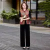 Novedosos Conjuntos de Moda Primavera y Otoño 2026 para Madres, Elegante Conjunto de Tres Piezas para Mujeres de Mediana Edad y Mayores, de 60 Años, Traje Versátil que Reduce la Edad