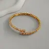 Pulsera Abierta de Zirconia Redonda con Flecha Transfronteriza Europea y Americana, Pulsera de Lujo Ligero de Gama Alta, Joyería de Diseño Sencillo de Nicho para Mujer