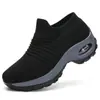 Sapatos Femininos Plus Size Tênis com Amortecimento a Ar Moda Feminina Sapatos de Balanço Sapatos Casuais Meias Femininas Calçados Sapatos de Pai Estudante Sapatos da Moda