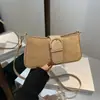 Bolsa Popular para Mujer de Comercio Exterior Versátil Bolso de Hombro 2026 Verano Bolso de Mano Sencillo Textura de Color Sólido Elegante Bolso de Hombro Único de PU