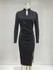 Venda Quente Transfronteiriça Vestido Preto de Gola Alta Manga Longa Feminino Slim Fit Justo no Quadril Comprimento Médio Fenda Vestido de Festa Peça Única Saia