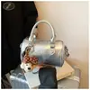 2026 Nova Bolsa Cilindro Portátil Simples, Estilosa e Versátil, Bolsa de Ombro Popular, Bolsa Transversal de Moda de Nicho para o Dia a Dia para Mulheres