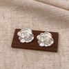 Pendientes de camelia retro franceses para mujer, de alta gama, con pétalos, diseño de nicho, sencillos, ligeros y lujosos.