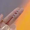 Brincos Quadrados de Aço Inoxidável com Quatro Garras Transfronteiriços Aço Titânio Agulha Fina Brincos de Diamante Simples e Elegantes Joias para Piercing Atacado