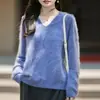 Suéter de alta qualidade, sem costura, de lã pura para mulheres, com decote em V, corte solto e um estilo casual relaxado, perfeito para outono e inverno.