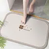 Tapete de Chão de Terra de Diatomáceas Estilo Moderno Simples para Banheiro, Absorvente de Água, Secagem Rápida, Antiderrapante, Resistente à Sujeira, Resistente ao Desgaste, Adequado para Entrada e Uso Doméstico