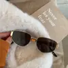 Gafas de Sol de Alta Calidad con Montura de Metal Retro de Alto Nivel Estilo Hong Kong para Hombres con Forma Cóncava Moderna Elegante Gafas de Sol para Fotografía Callejera Disco