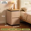 Mesita de noche pequeña de alta gama negra con almacenamiento, nuevo modelo 2026 para dormitorio del hogar, mueble auxiliar pequeño moderno y simple