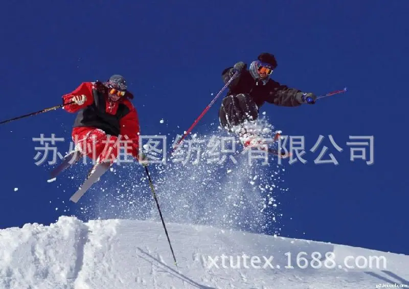 塔丝隆防寒冲锋衣