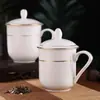 Caneca de Chá Cerâmica para Hotel Caneca para Conferência de Escritório Caneca de Água Borda Dourada Caneca Branca para Beber com Tampa Conjunto Pode Ser Gravado