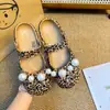 Accesorios de lazo de perlas de moda para zapatos de ballet con estampado de leopardo DIY, dijes para zapatos modernos y versátiles, hebillas decorativas para zuecos