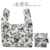 Bolsa cuadrada de tela de flores al por mayor bolsa de compras plegable de tela de poliéster publicidad supermercado almacenamiento portátil bolsa de fresa protección del medio ambiente