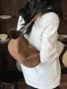 Bolso Cruzado de Moda Versátil Cuero Mate Gran Capacidad para Viajes Cotidianos Retro Sensación de Alta Gama Bolso de Mano Diseño de Nicho Bolso de Hombro
