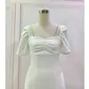 Vestido Petite de Hombros Descubiertos Clavícula Primavera y Verano 2021 Estilo Hepburn Para Chicas Atrevidas con Tirantes Puro Deseo