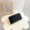 Carteira Feminina Longa Estilo Coreano 2026, Bolsa Clutch Simples e Fashion com Formato de Coração, Carteira de Grande Capacidade, Porta-Moedas, Bolsa para Celular