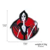 Halloween Transfronterizo Popular Fantasma Animado Mamá Caroline Dibujo Animado Broche Colgante de Llave de Metal Pulsera de Libélula