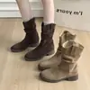 Botas de media caña adelgazantes con aumento de altura de 7 cm para mujer 2026 Otoño/Invierno Nuevas de Moda Tendencia Versátiles Botas Arrugadas