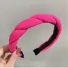 Diadema con Diseño de Corona Alta para Hacer que el Rostro Parezca Más Pequeño, Lujo Ligero, Antideslizante, Tejido, Patrón de Cuadros y Lunares, Sensación de Alta Gama para Adultos y Mujeres Jóvenes
